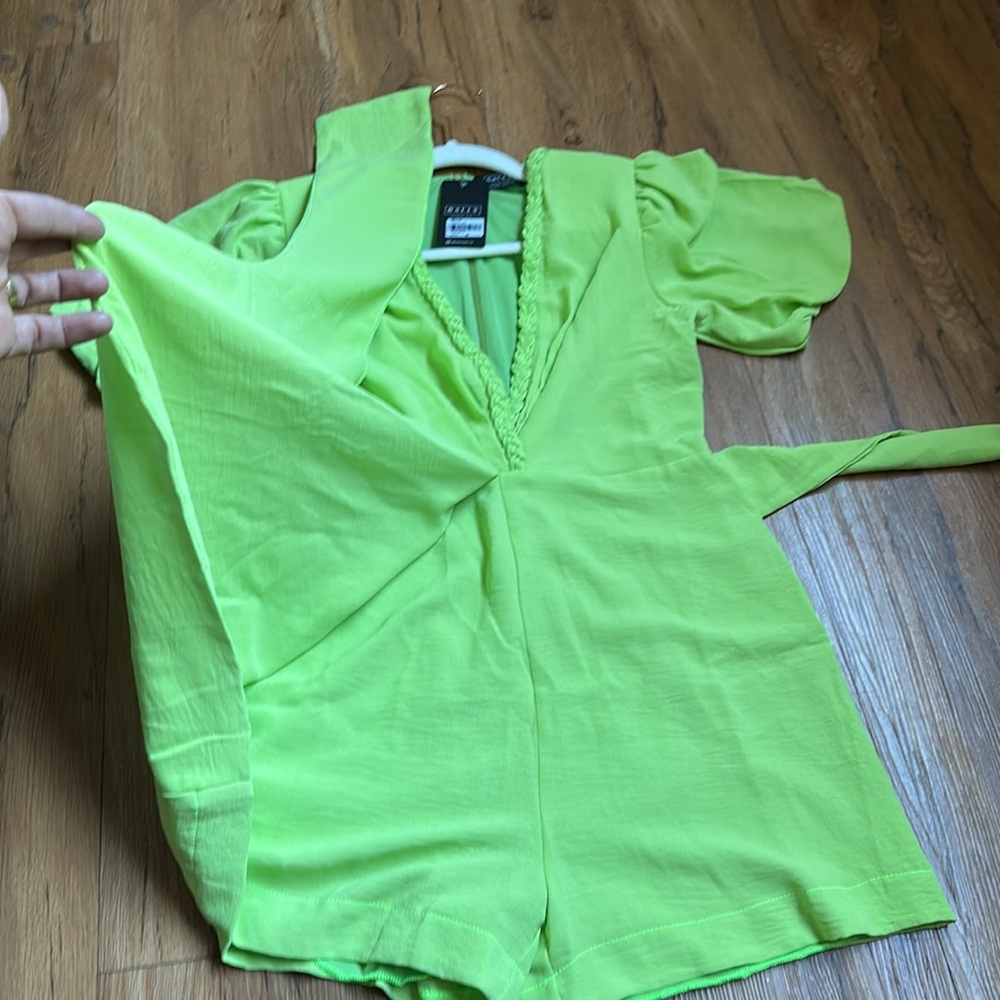 NWT GREEN DRESS/ROMPER - Picture 5 of 7